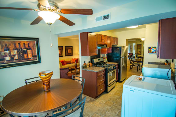 Oakton Park Two Bedroom 2B First Dining Area 04