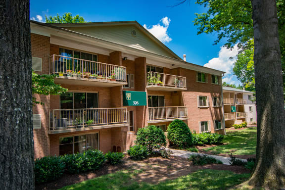 Spring Ridge Apartments Building Exterior 25