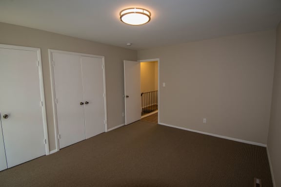 Maplewood Two Bedroom Duplex Second Bedroom 04