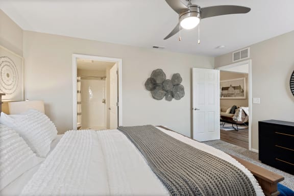 Brownstown Michigan  Apartment Rentals Redwood Brownstown Main Bedroom Telegraph Sibley Road Suite