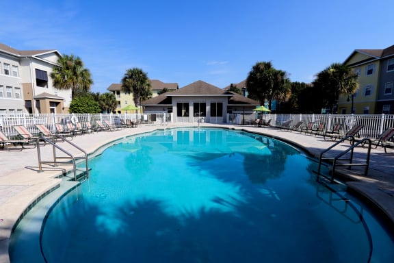 Ridgpointe Pool