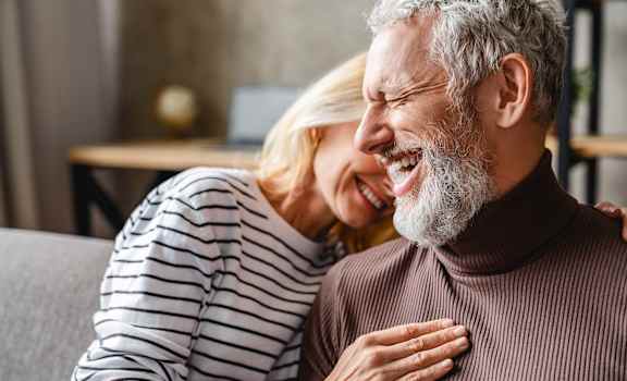 Residents at Silver Clifss Apartment in Bullhead City