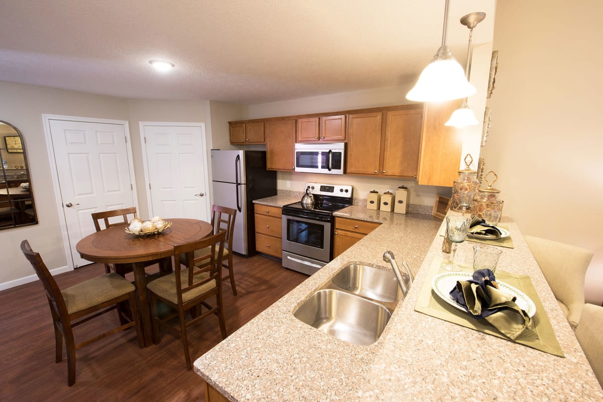 Westfield Indiana Redwood Westfield Myra Way Apartment Rentals Photo