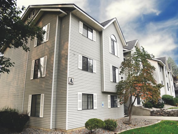 Elegant Exterior View Of Property at Parc Grand Apartments, Spokane, WA