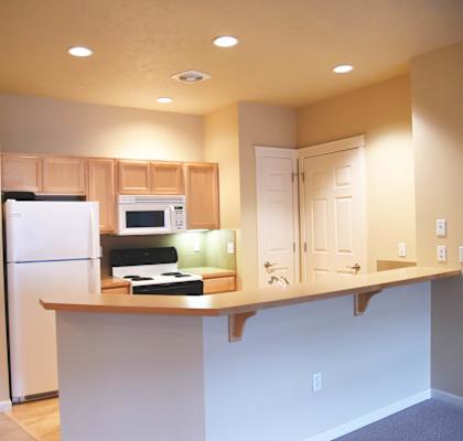 Fully Furnished Kitchen With Stainless Steel Appliances at Artisan Apartments, Spokane, WA