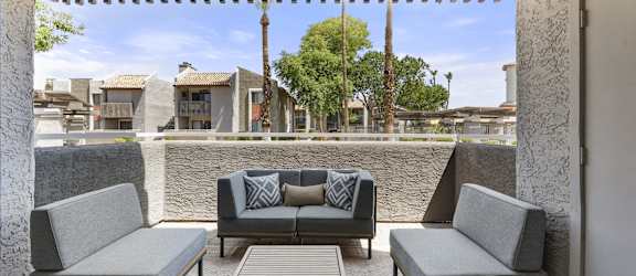 Spacious Patio