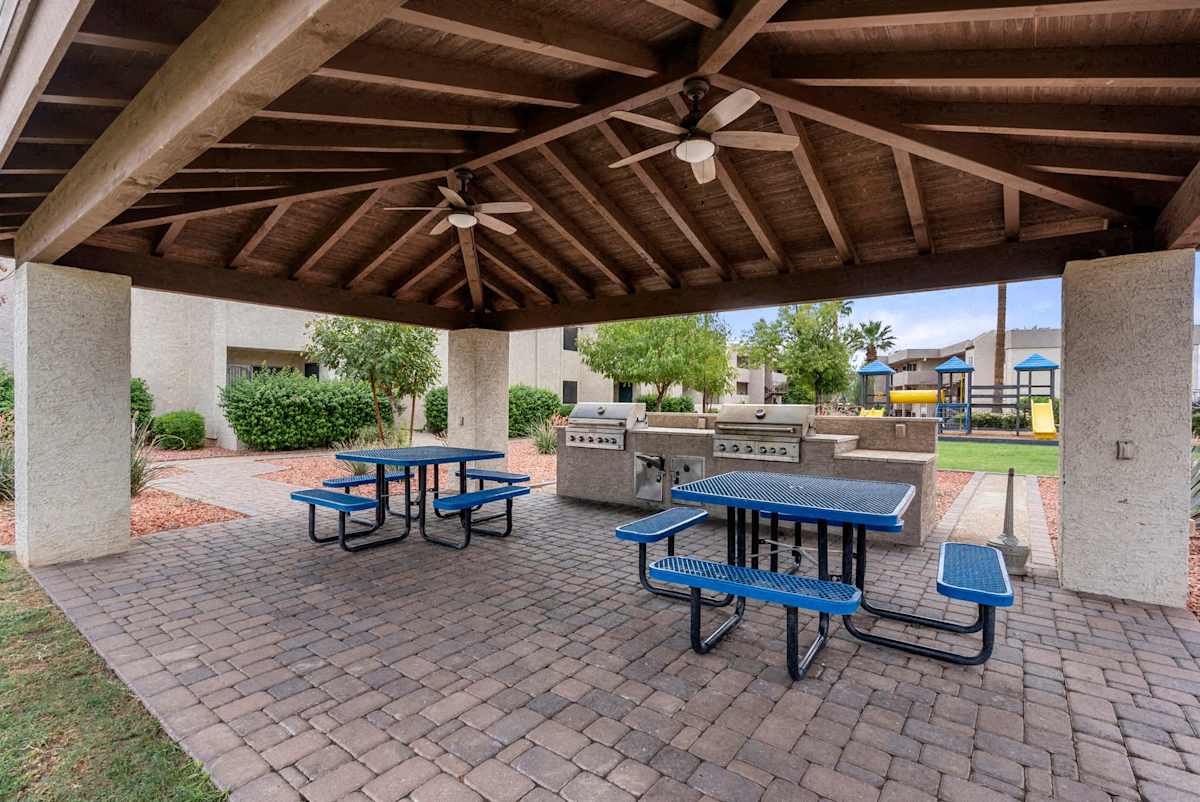 Outdoor grills at The Place at Wickertree.