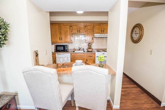 Olde Towne Village Apartments – Snack Bar - Dining Area - Appliances Included - 24 Hour Emergency Maintenance - Garbage Disposal – Balcony - Dishwasher - Ask for a Tour - Pet Friendly