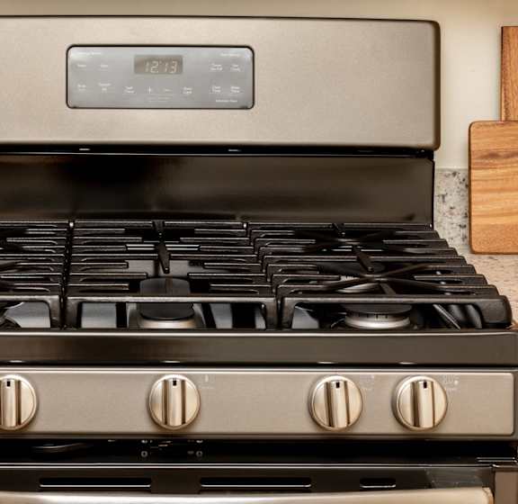 Updated Gas Range at Windsor House