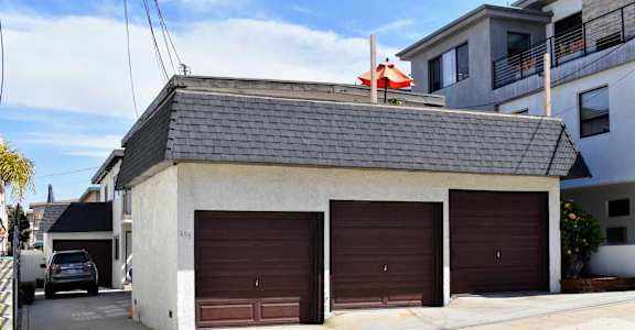 covered private parking garages
