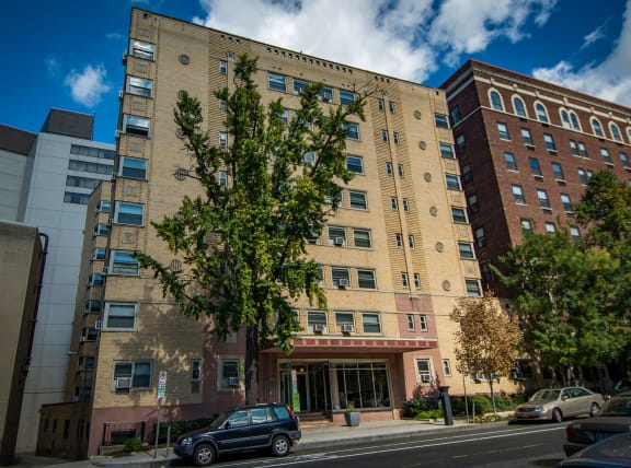 Capital Plaza Apartments Building Exterior 10