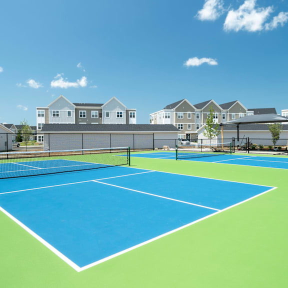 Pickleball court at apartments and townhomes in Hudsonville, MI | Elmwood Lake Apartments in Hudsonville, MI