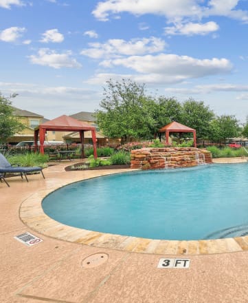 Pool at Links at Forest Creek Apartments in Round Rock Texas June 2021
