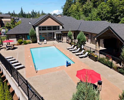 pool-side-summer-1