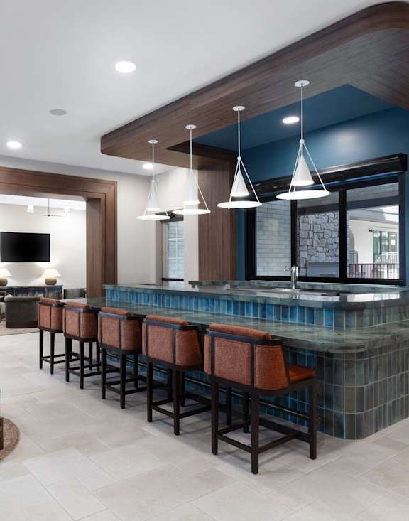 AVE Paradise Valley lounge