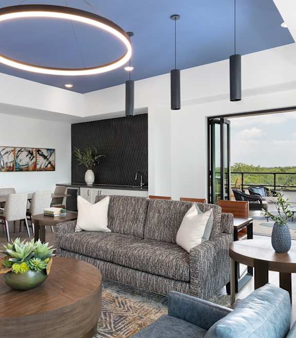 AVE Austin Lounge