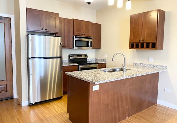 Pioneer Endicott Apartments Kitchen, St Paul