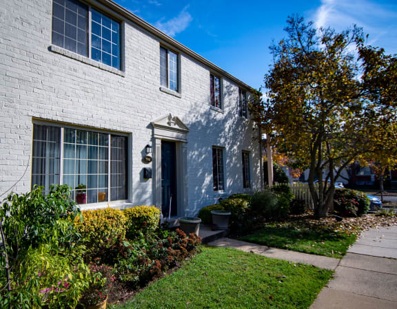 Brookville Townhomes Exterior 41