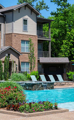 a view of the pool at the grove resort spa at Hall Creek Apartment Homes, Arlington, Tennessee