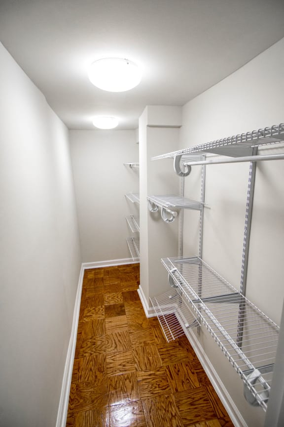 Heritage Park Three Bedroom 1.5 Bath -Bedroom 3-3
