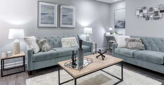 Living Room at Vue on Medlock, Peachtree Corners