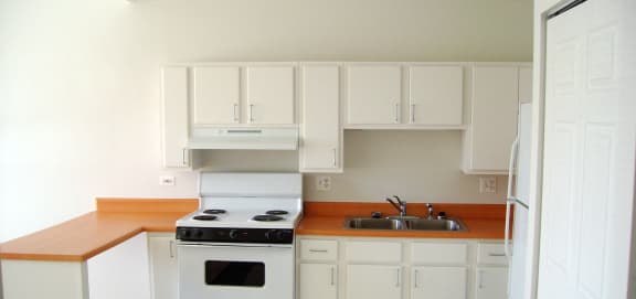 Kitchen at Lakewood Towers Senior Apartments in Lake Villa, IL