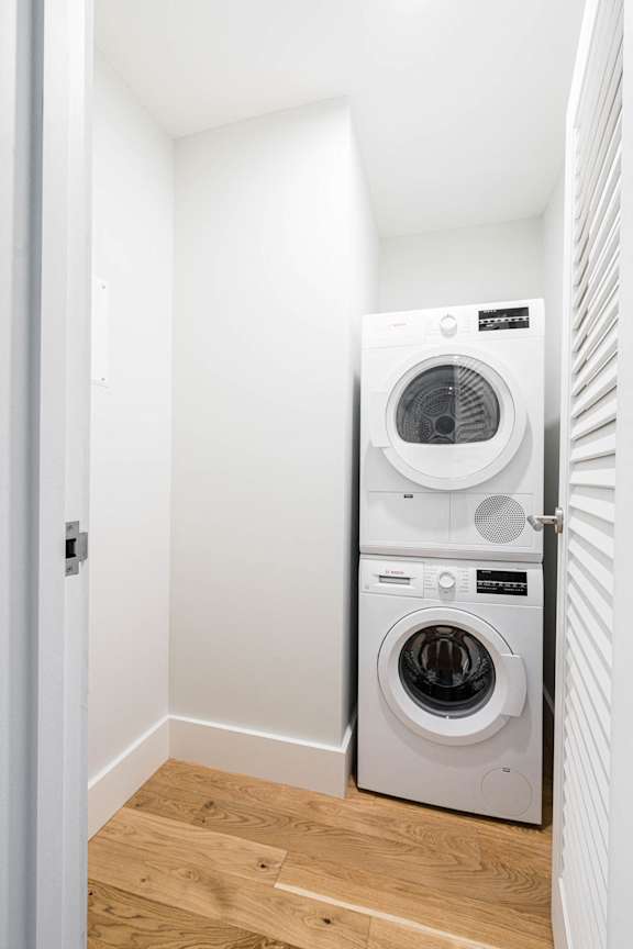 in unit GE washer and dryer