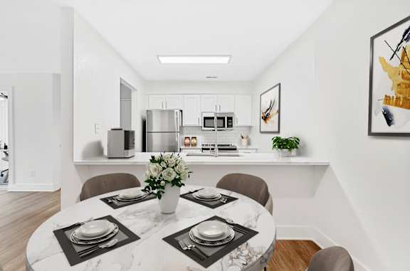 Dining And Kitchen at Woodlyn on the Green Apartment Homes, Cary