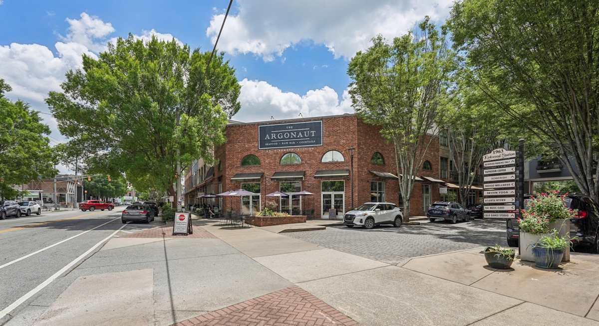 The Kirkwood Apartments community photo 86-web-or-mls-howard st se-0706-951 - Atlanta, GA