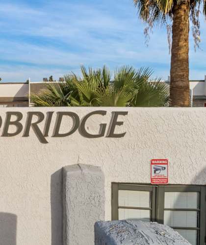 A building with the name "Woodbridge" on it.