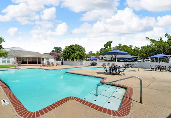 A large outdoor swimming pool at The Stella Apartments, Memphis, TN