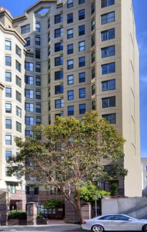 the building in which the hotel is located