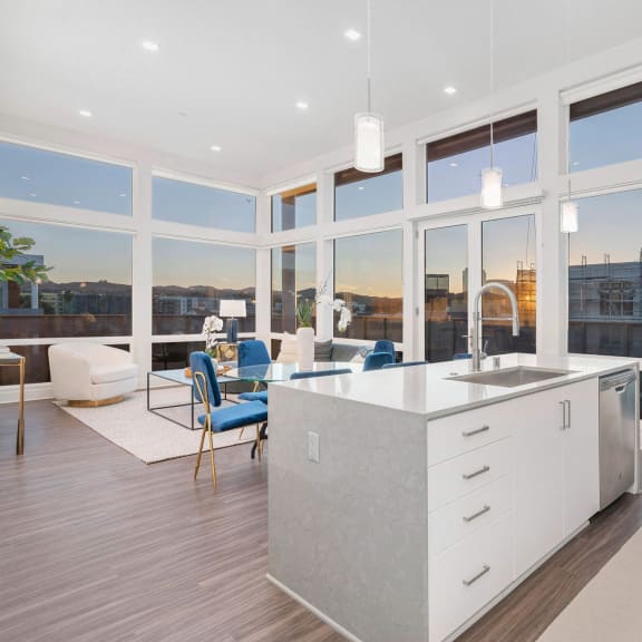 Fitted Kitchen With Island Dining at The Q Topanga, Woodland Hills