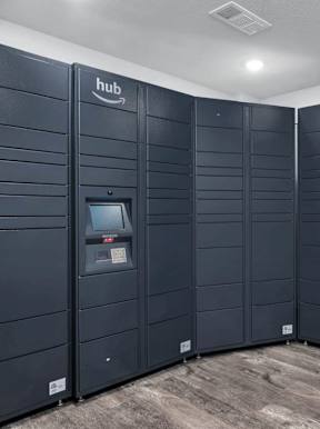 Locker room at Heights at Black Bear Apartments, Morgantown, 26501
