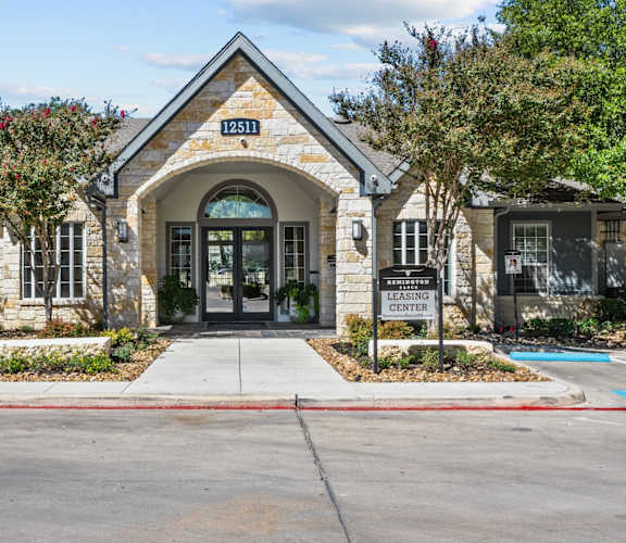 the building where the hotel is located at Remington Ranch, San Antonio, TX