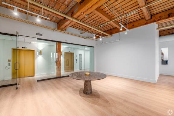 Modern interior at Shorehaus Lofts Apartments, Cleveland, 44113