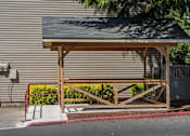 Thumbnail 4 of 9 - Smoking Area