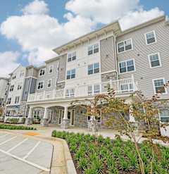 exterior view at vela on the park apartments worth
