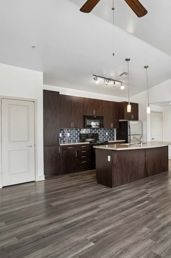 Community Entrance at Canyon Crossroads Apartment Homes in Phoenix AZ