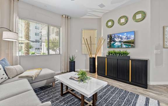 Axis Camelback Apartments in Phoenix, Arizona Model Living Room