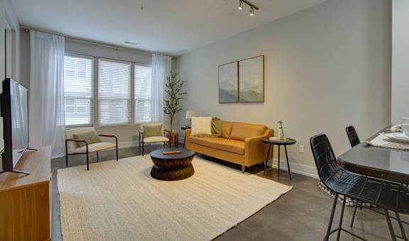 Living room in Lansing, MI Apartments | The Vista at the Heights Apartments near Eastwood Towne Center