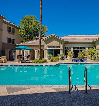 Large Pool at Palazzo Townhomes, Phoenix, AZ 85008