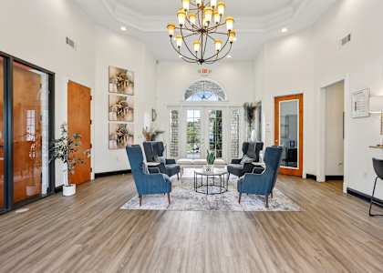 Leasing office lounge area at The Brentwood, Nashville