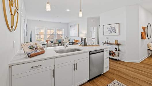 Large Kitchen with Island