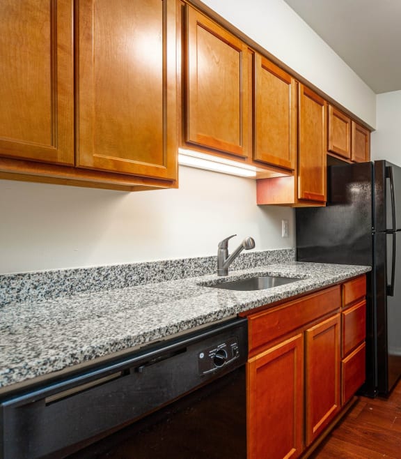 Dining Area at Dover Hills Apartments Kalamazoo MI