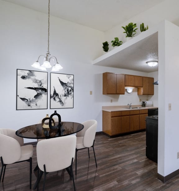 Bismarck, ND Stonefield Townhomes | Dining Room