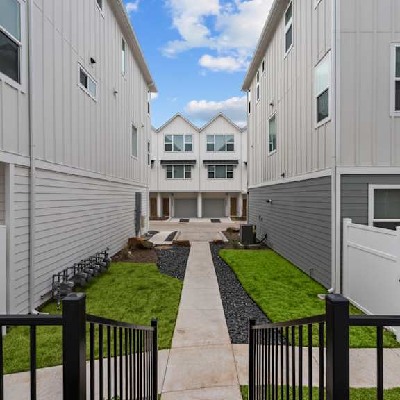 Safe Walking Paths In Courtyard at Villae ATX Luxury Rental Townhomes, Texas