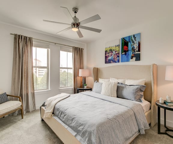 Florence at The harbor large bedroom with natural lighting Apartments greater Dallas Fort Worth area TX