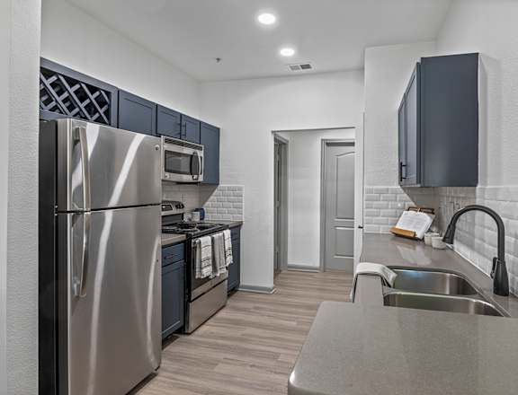 Kitchen Appliances at Villas at Rogers Ranch, Texas, 78258