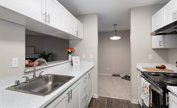 Bayview Apartment Homes Kitchen and Appliances